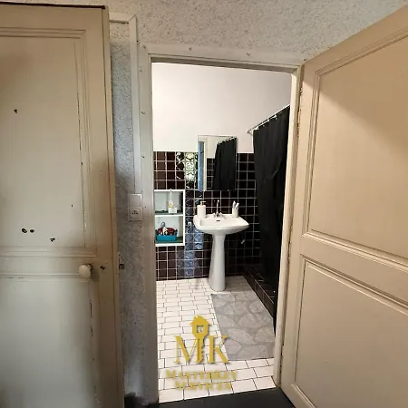 Le Cloitre Jardin Privatif, Apartment *